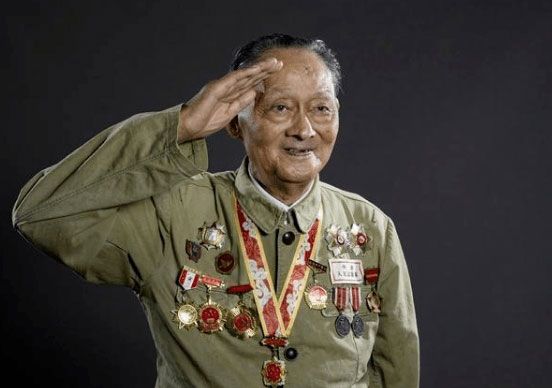 与黄继光并肩战斗的乐山籍志愿军英雄周继成